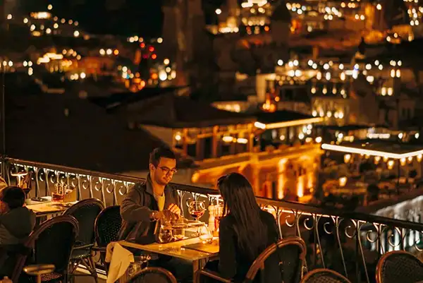 Panoramik Teras & Peri Bacaları Manzarası